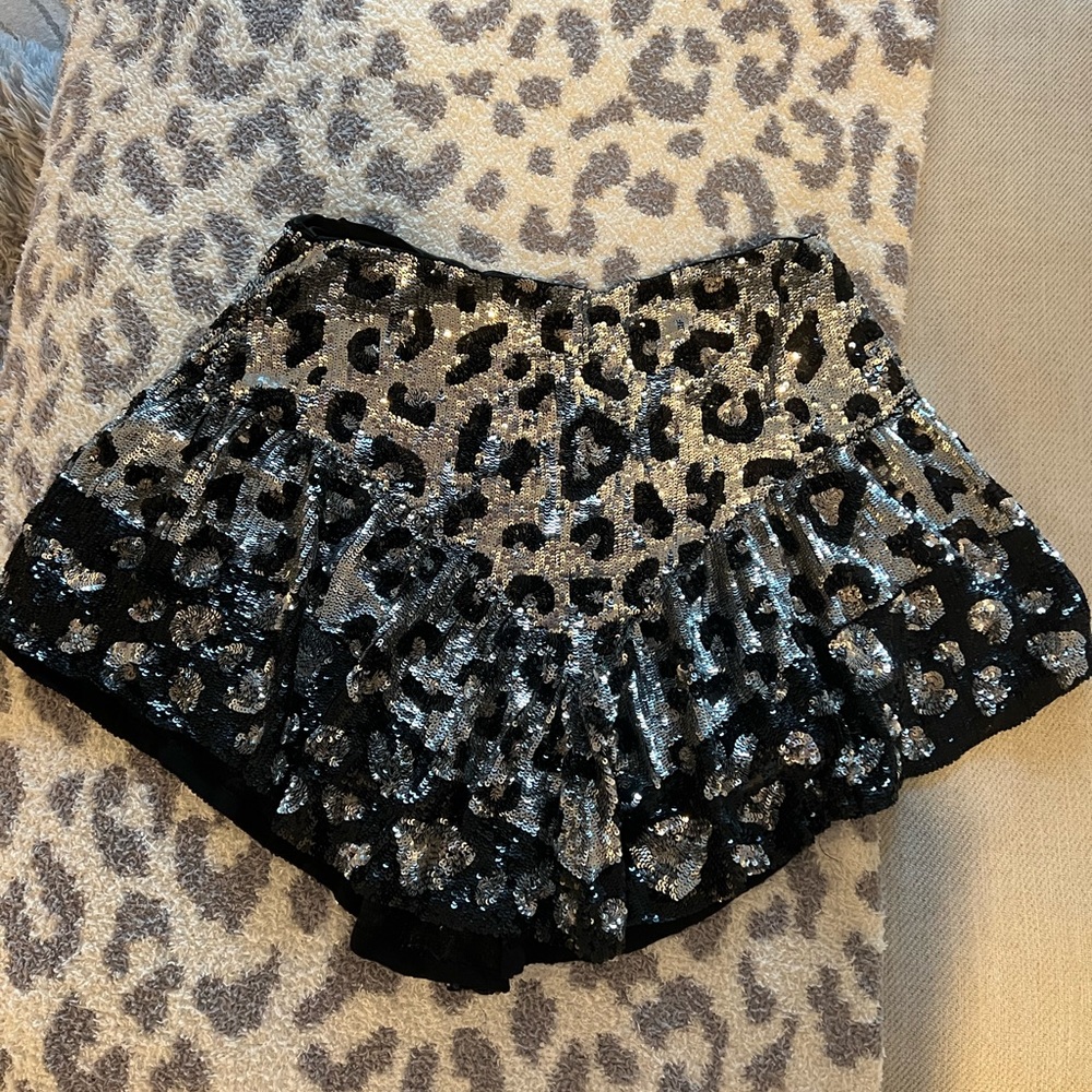 RETROFETE Sequin Skirt
